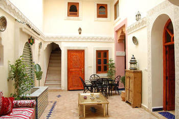 Dar Mounadim Fès Exteriör bild