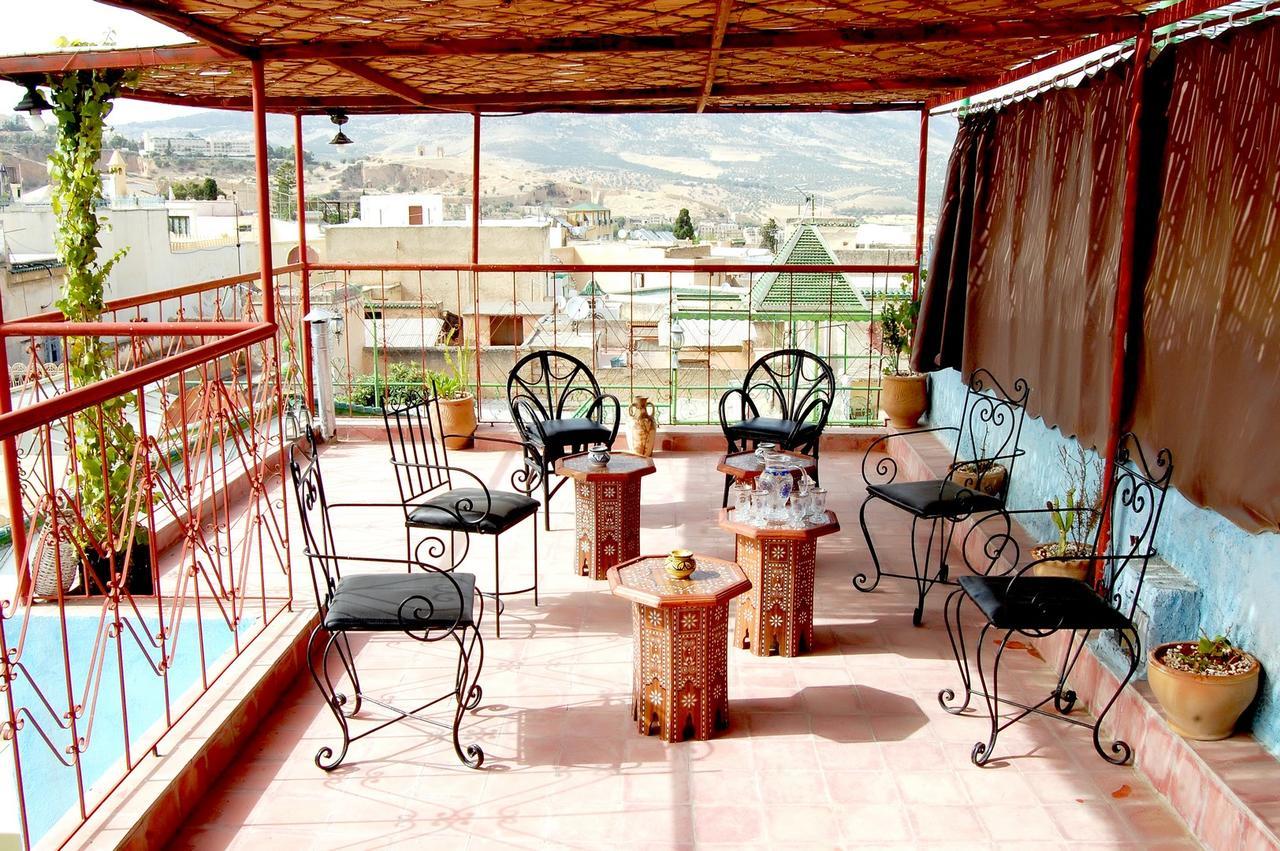 Dar Mounadim Fès Exteriör bild