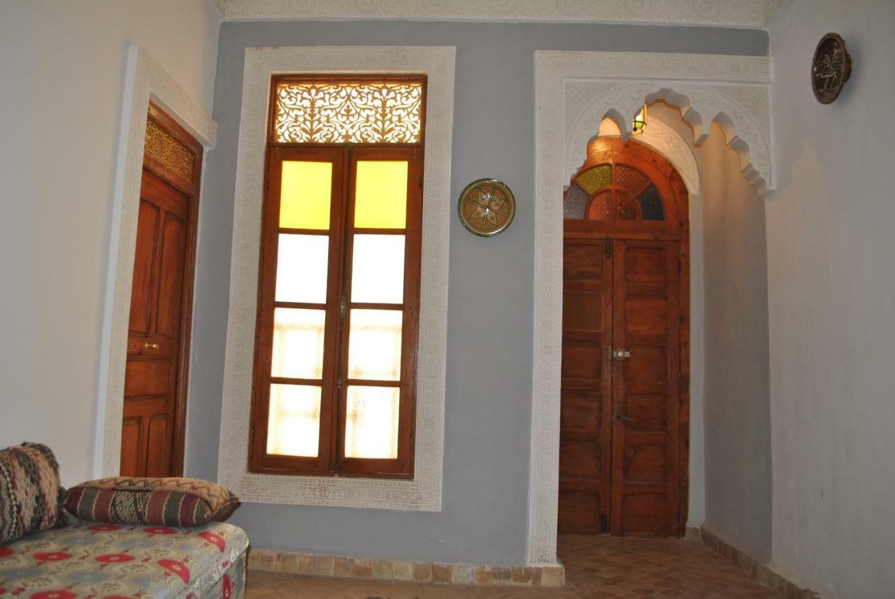 Dar Mounadim Fès Exteriör bild